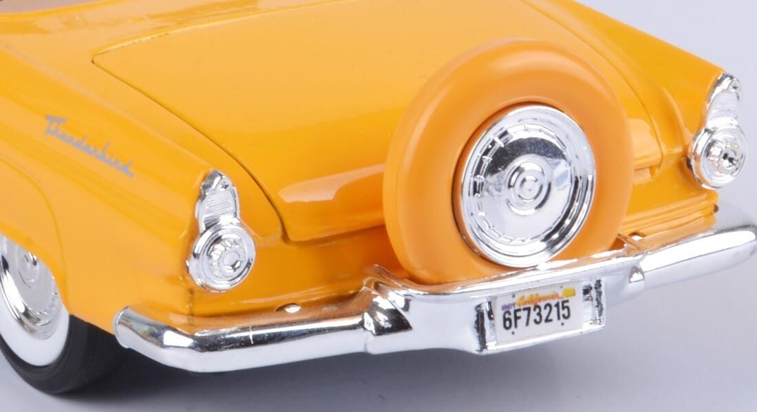 Die- Cast (1:24): 1956 Ford Thunderbird [Convertible] (No.73215AC)